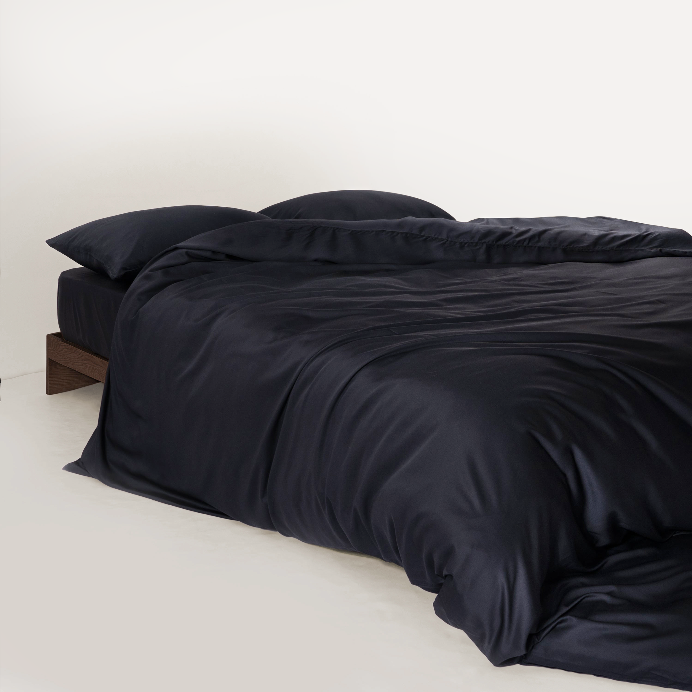 TRENZA Bamboo Sheet Set - Pet Hair Repellent for Dogs/Cats Family - Limited Time Offer